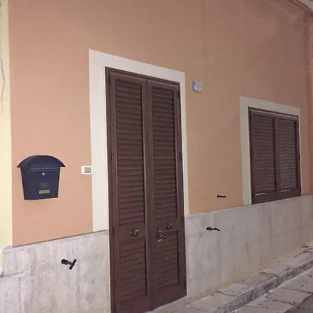 Salentinamente Apartman *
